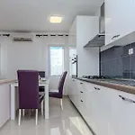 Nyaraló Family Friendly House With A Parking Space Privlaka, Zadar - 23633 Privlaka