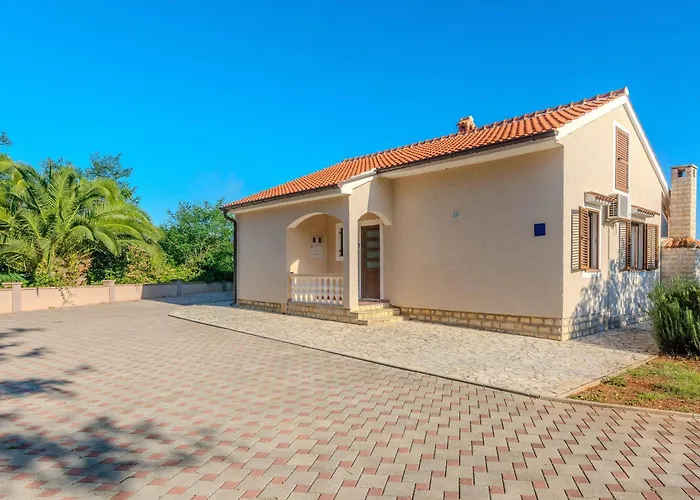 Family Friendly House With A Parking Space Privlaka, Zadar - 23633