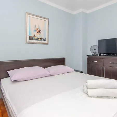 Family Friendly House With A Parking Space Privlaka, Zadar - 23633 *